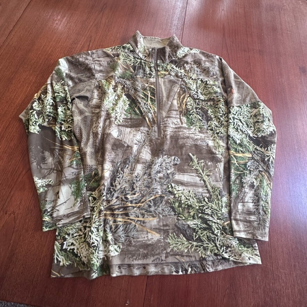 Rocky Women's Full Zip Fleece Camo  Realtree Xtra Jacket Size M Outdoors